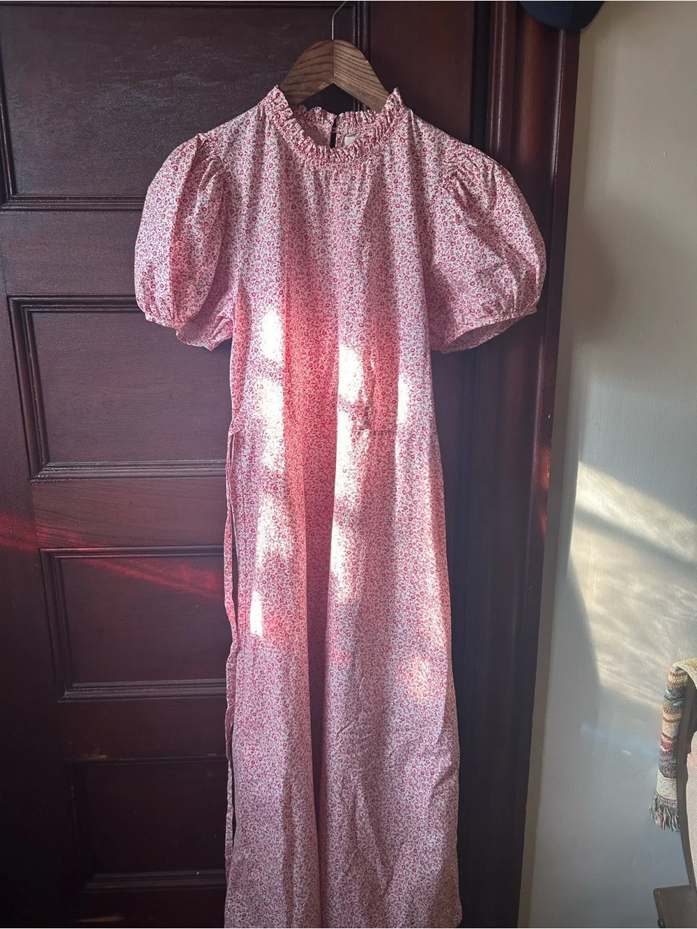 Doen Dia Puff Sleeve Midi Dress in Red Cottage Ivy Floral Size Small Cottagecore - Picture 4 of 15